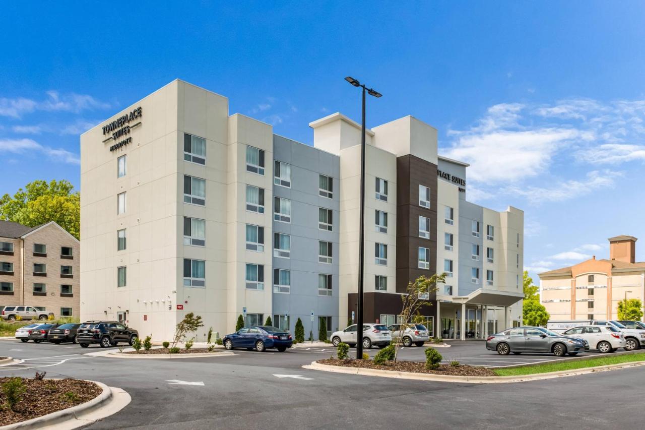 Towneplace Suites By Marriott Greensboro Coliseum Area Exterior foto