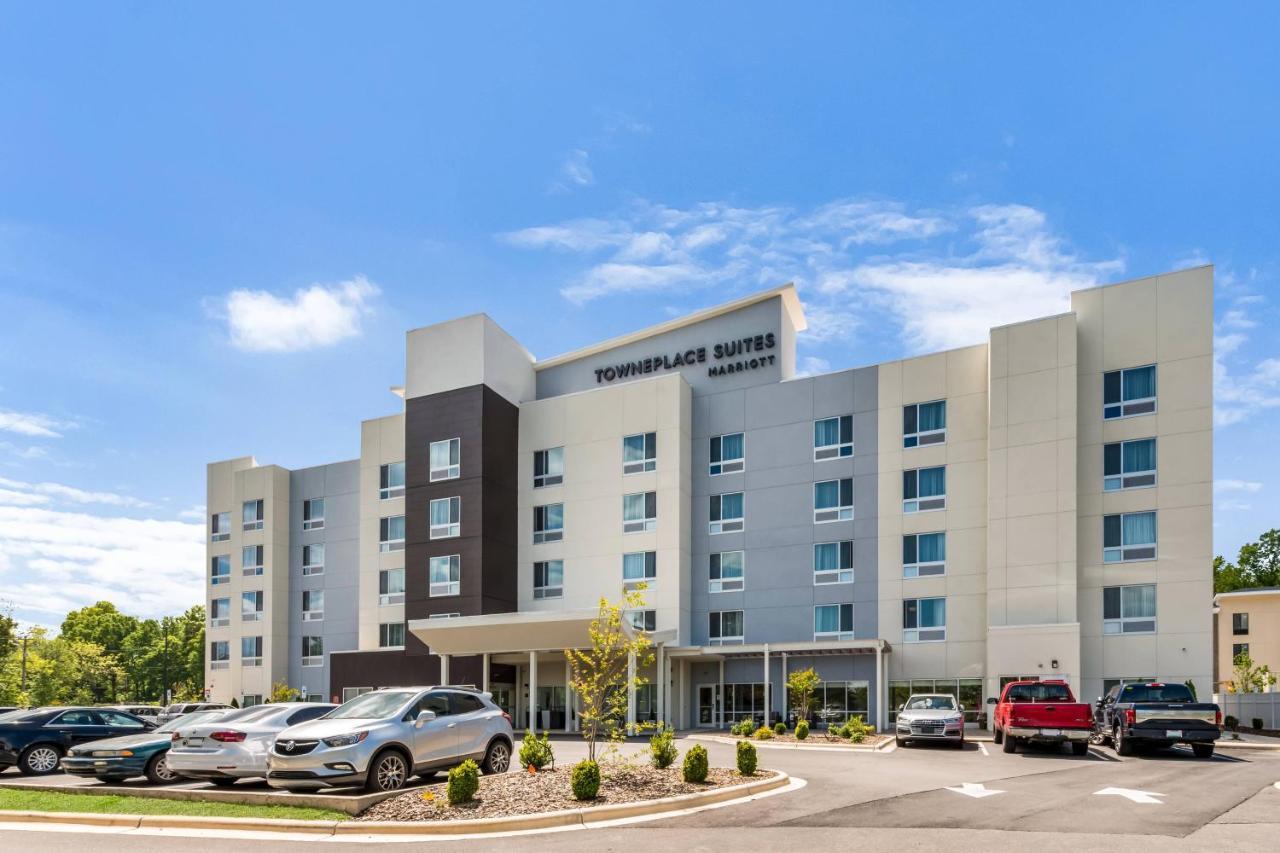 Towneplace Suites By Marriott Greensboro Coliseum Area Exterior foto