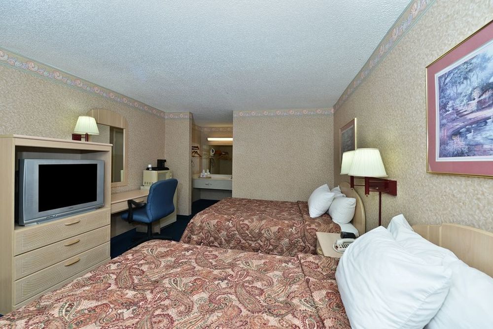 Towneplace Suites By Marriott Greensboro Coliseum Area Quarto foto